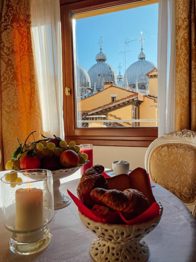 Ai Savi Di Venezia Lägenhet Exteriör bild